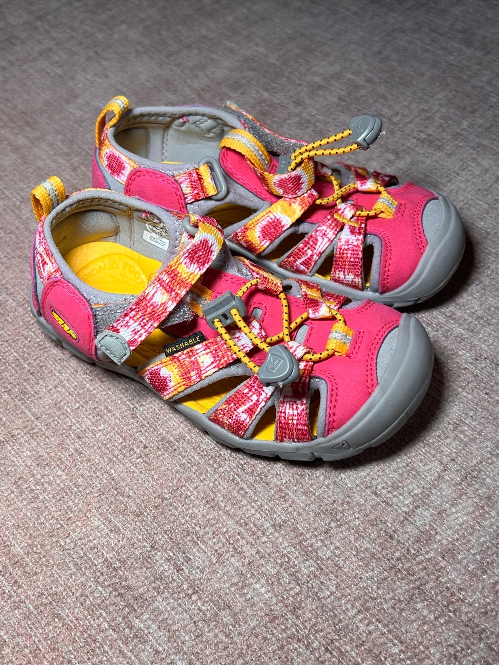 KEEN Kids Size 11 Pink & Yellow Closed-Toe Sandals